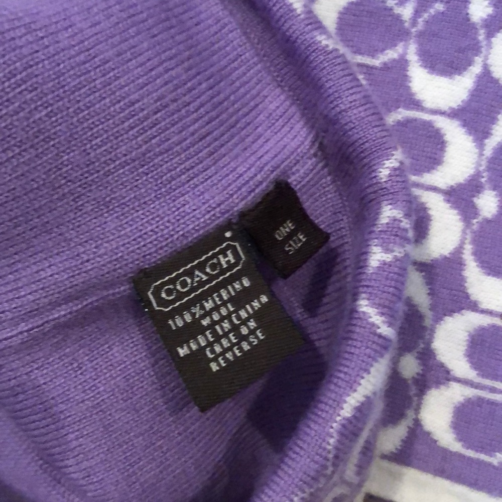 AUTHENTIC COACH - Picture 3 of 4
